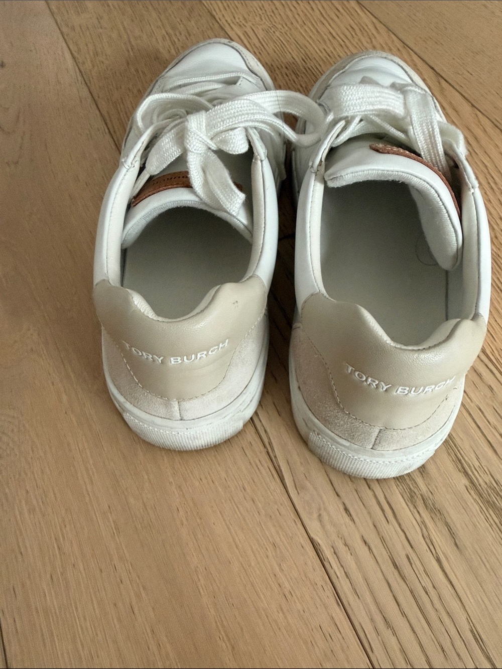 Tory Burch White and Beige Leather Athletic Sneakers - Picture 4 of 4